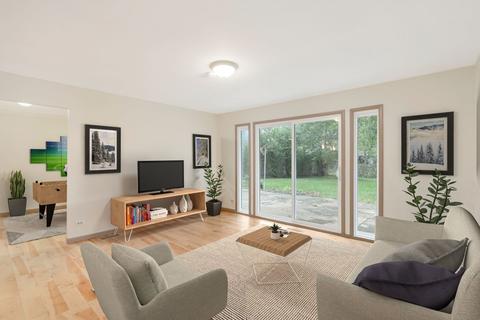 710 Western St, Hoffman Estates, IL 60169 photo 5