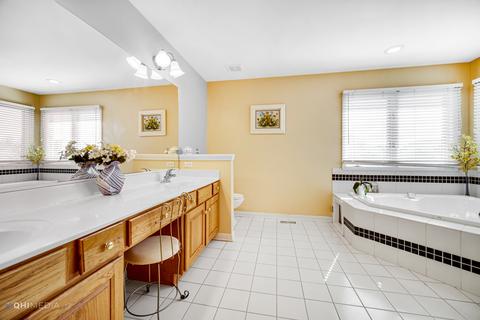 1295 Tunbridge Trl, Algonquin, IL 60102 photo 17