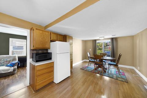 306 E Willow Dr, Round Lake Park, IL 60073 photo 12