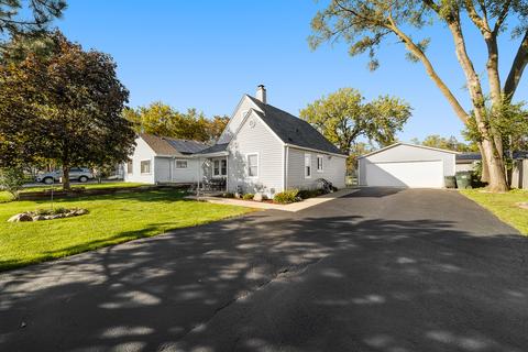 306 E Willow Dr, Round Lake Park, IL 60073 photo 3