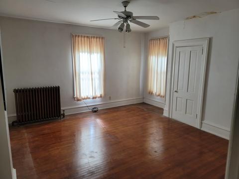 202 E 7th St, Sterling, IL 61081 photo 4
