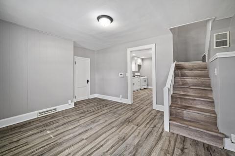 850 E Main St, Morris, IL 60450 photo 9