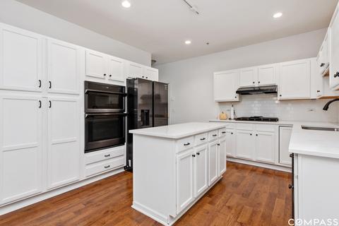 5475 Mcdonough Rd, Hoffman Estates, IL 60192 photo 6