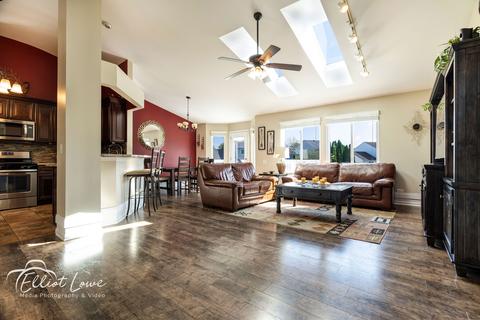 2215 Clipper Ct, Elgin, IL 60123 photo 5