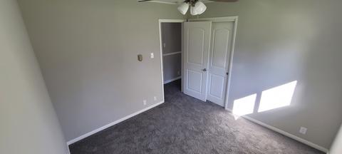 227 E Union St, Seneca, IL 61360 photo 7