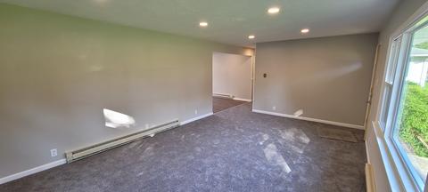 227 E Union St, Seneca, IL 61360 photo 6