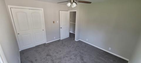 227 E Union St, Seneca, IL 61360 photo 8