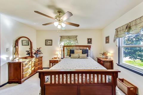 1011 Pershing Ave, Wheaton, IL 60189 photo 19