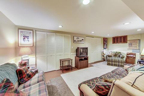 1011 Pershing Ave, Wheaton, IL 60189 photo 29