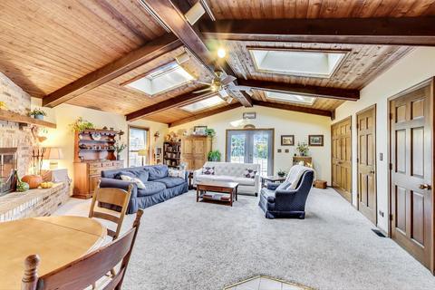1011 Pershing Ave, Wheaton, IL 60189 photo 14
