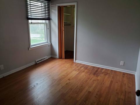 554 Arlington Ave, Des Plaines, IL 60016 photo 9