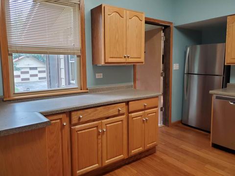 554 Arlington Ave, Des Plaines, IL 60016 photo 15