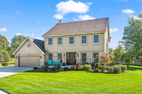 1104 Fieldstone Ct, Bartlett, IL 60103 photo 1