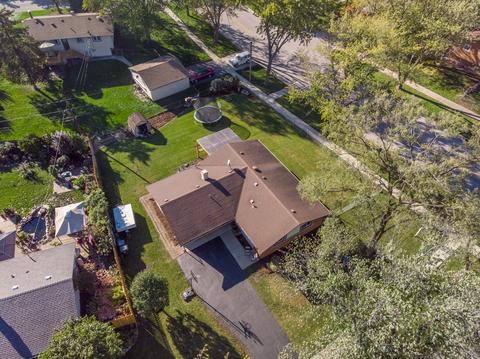 1690 Bedford Rd, Hoffman Estates, IL 60169 photo 28