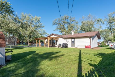 1690 Bedford Rd, Hoffman Estates, IL 60169 photo 25