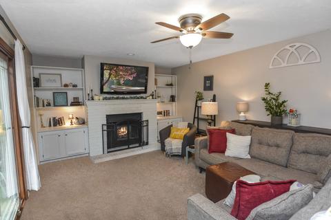1612 Fairfield Dr, Normal, IL 61761 photo 29