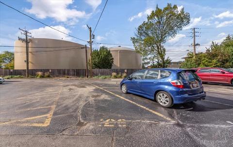 126 E Highland Ave, Mount Prospect, IL 60056 photo 17