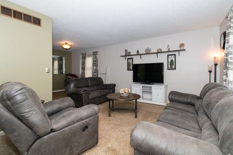 23 Boardwalk Cir, Bloomington, IL 61701 photo 3