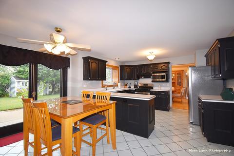 222 John Dr, Bartlett, IL 60103 photo 9