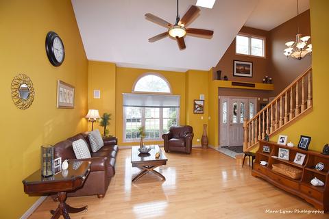 222 John Dr, Bartlett, IL 60103 photo 5