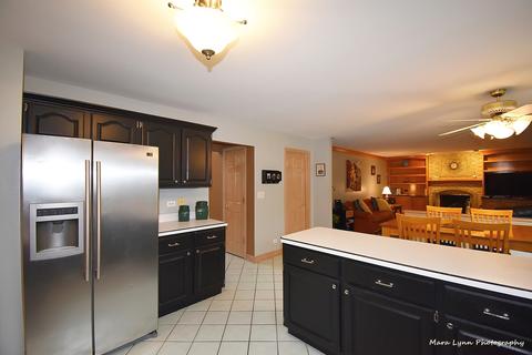 222 John Dr, Bartlett, IL 60103 photo 12