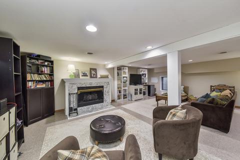 302 Vernon Ave, Wheaton, IL 60187 photo 14
