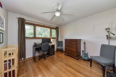 302 Vernon Ave, Wheaton, IL 60187 photo 9
