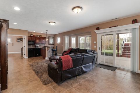 5404 Longfield Rd, Bloomington, IL 61705 photo 38