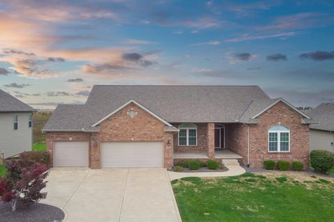 5404 Longfield Rd, Bloomington, IL 61705 photo 1