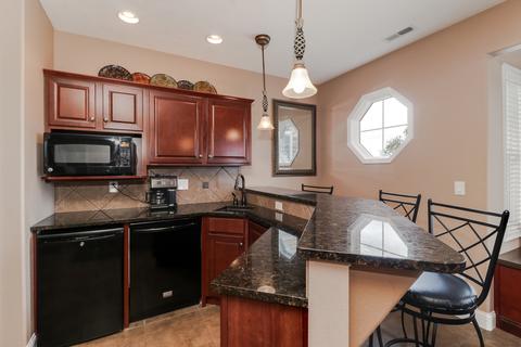 5404 Longfield Rd, Bloomington, IL 61705 photo 39