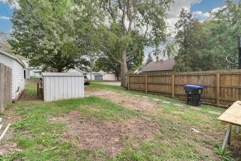 508 12 S Evans St, Bloomington, IL 61701 photo 21