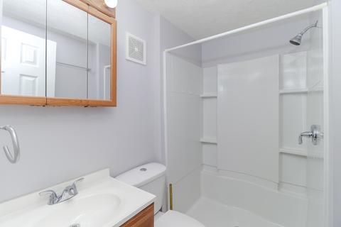 508 12 S Evans St, Bloomington, IL 61701 photo 11