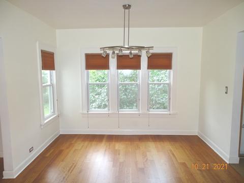 1099 Walter Ave, Des Plaines, IL 60016 photo 9