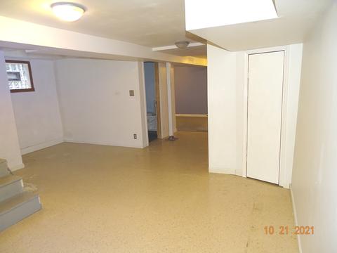 1099 Walter Ave, Des Plaines, IL 60016 photo 27
