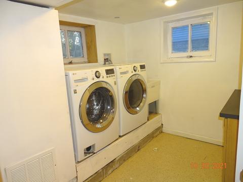 1099 Walter Ave, Des Plaines, IL 60016 photo 25