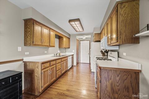 426 E Reader St, Elburn, IL 60119 photo 6