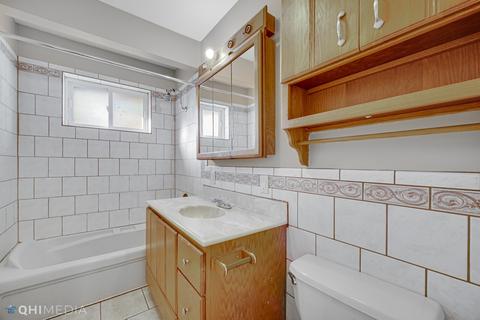 315 E Alden Dr, Addison, IL 60101 photo 12