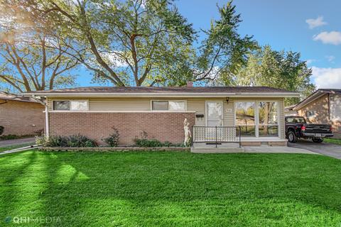 315 E Alden Dr, Addison, IL 60101 photo 2