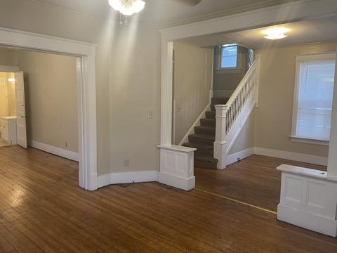 703 E Market St, Bloomington, IL 61701 photo 5
