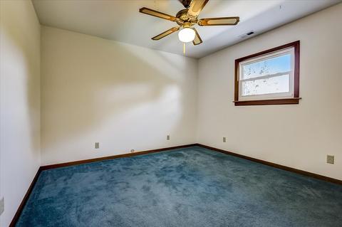 39 W910 Rt 20, Elgin, IL 60124 photo 32