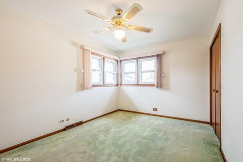 2670 Rusty Dr, Des Plaines, IL 60018 photo 10