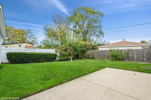 2670 Rusty Dr, Des Plaines, IL 60018 photo 18