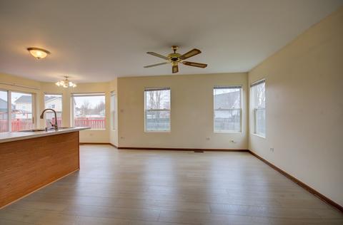 5305 Riviera Blvd, Plainfield, IL 60586 photo 8
