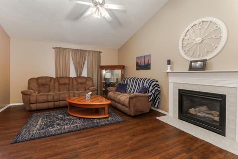 918 Teegan St, Normal, IL 61761 photo 4