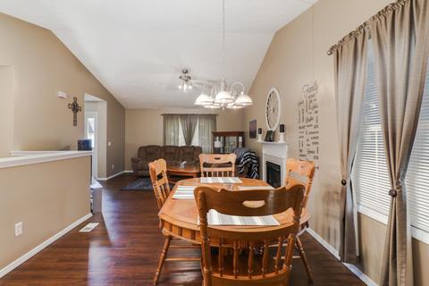 918 Teegan St, Normal, IL 61761 photo 6