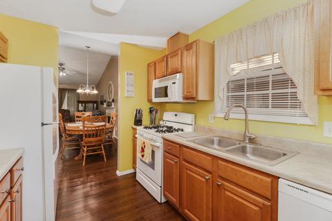 918 Teegan St, Normal, IL 61761 photo 11