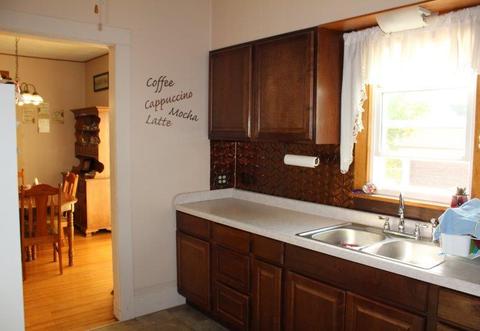 307 W Park St, Morrison, IL 61270 photo 8