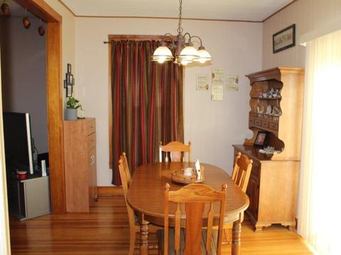 307 W Park St, Morrison, IL 61270 photo 5