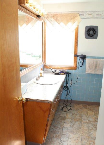307 W Park St, Morrison, IL 61270 photo 20