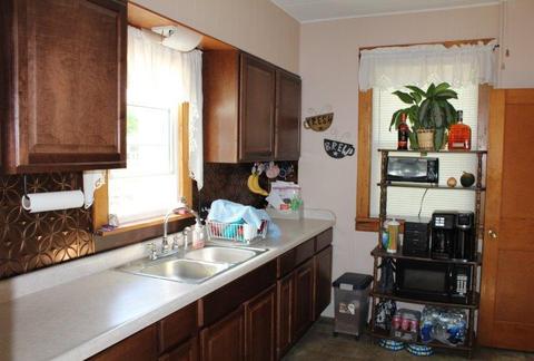 307 W Park St, Morrison, IL 61270 photo 7